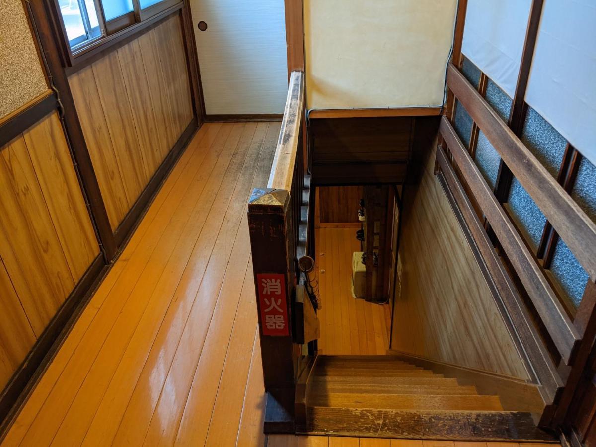 Guesthouse Tomaru Takayama  Buitenkant foto