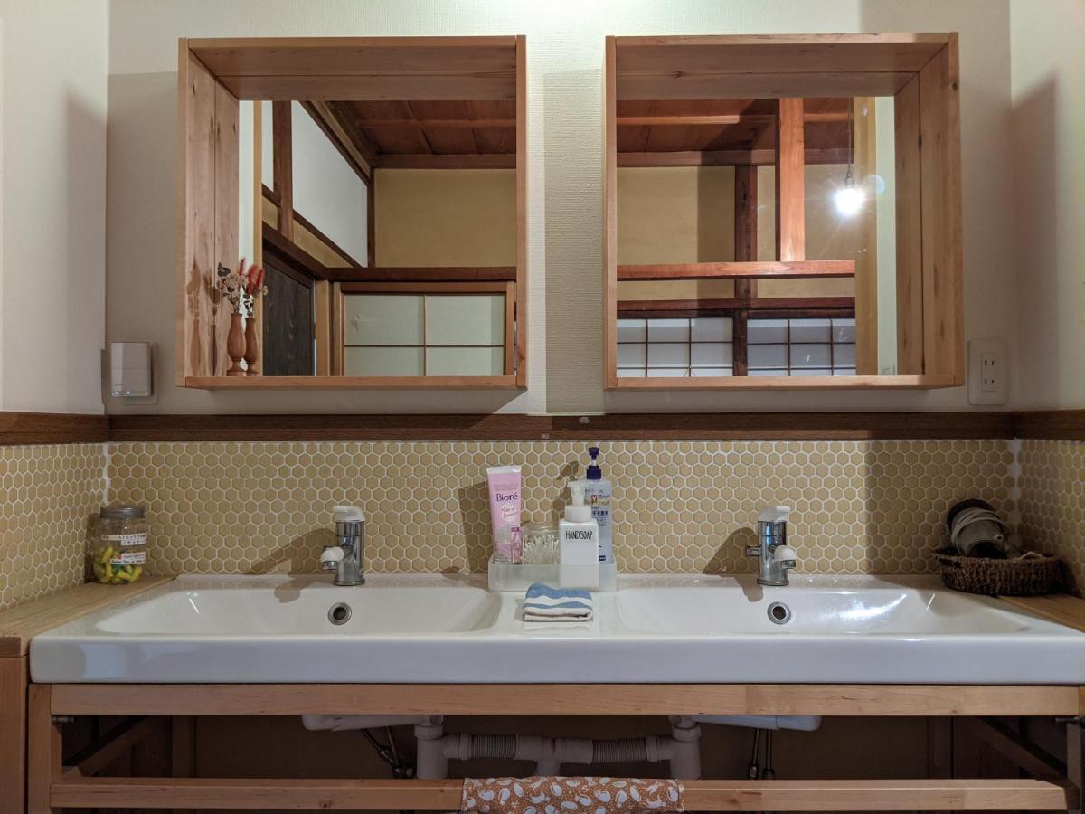 Guesthouse Tomaru Takayama  Buitenkant foto